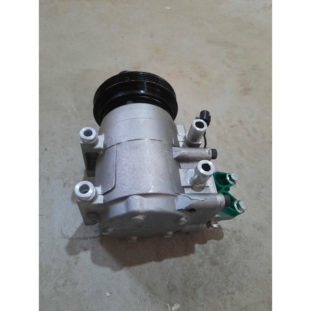 Lốc điều hòa HD203 lắp xe Huyndai Porter II máy cơ (HS15) Buly 4pk 12V