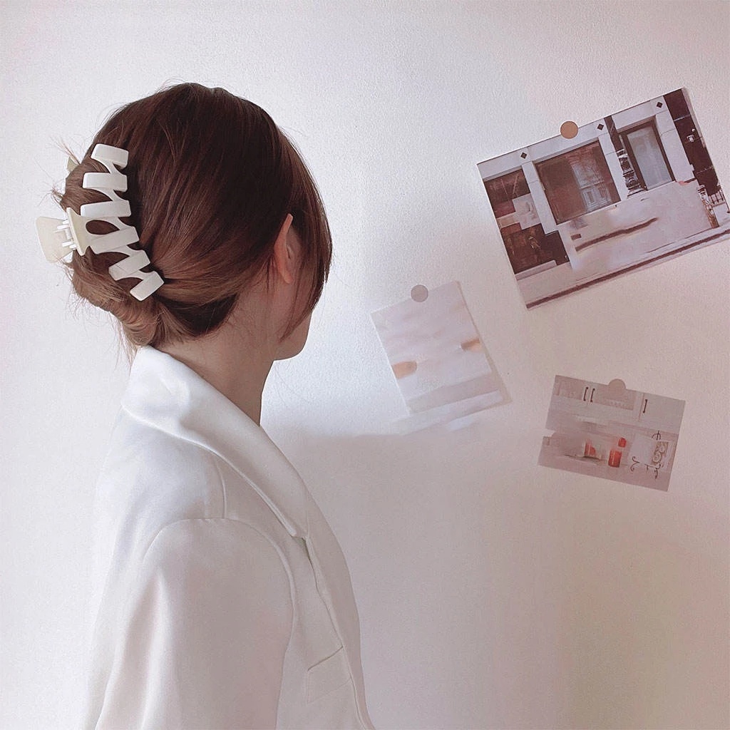 Kẹp tóc càng cua cỡ lớn đơn giản phong cách Hàn Quốc cho nữ