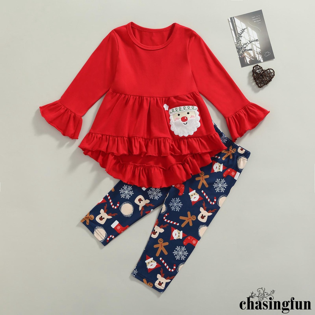 Set đồ 2 món gồm áo cổ tròn tay dài và quần ống loe in họa tiết hoa tuyết/ông già noel cho bé gái