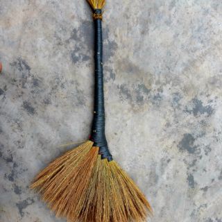 Chổi rơm nếp Hải Hậu bó tay thủ công