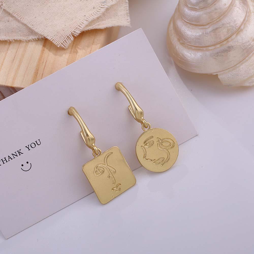 Khuyên Tai Kim Loại Hình Vuông Phong Cách Vintage Cá Tính
