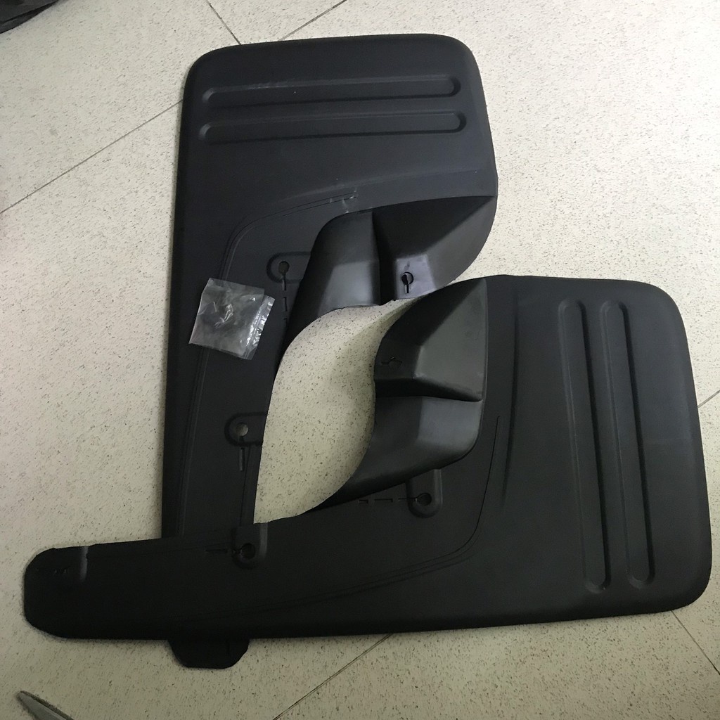 Bộ 2 Chắn Bùn Fortuner 2008-2015 2 Bánh Trước Cao Cấp