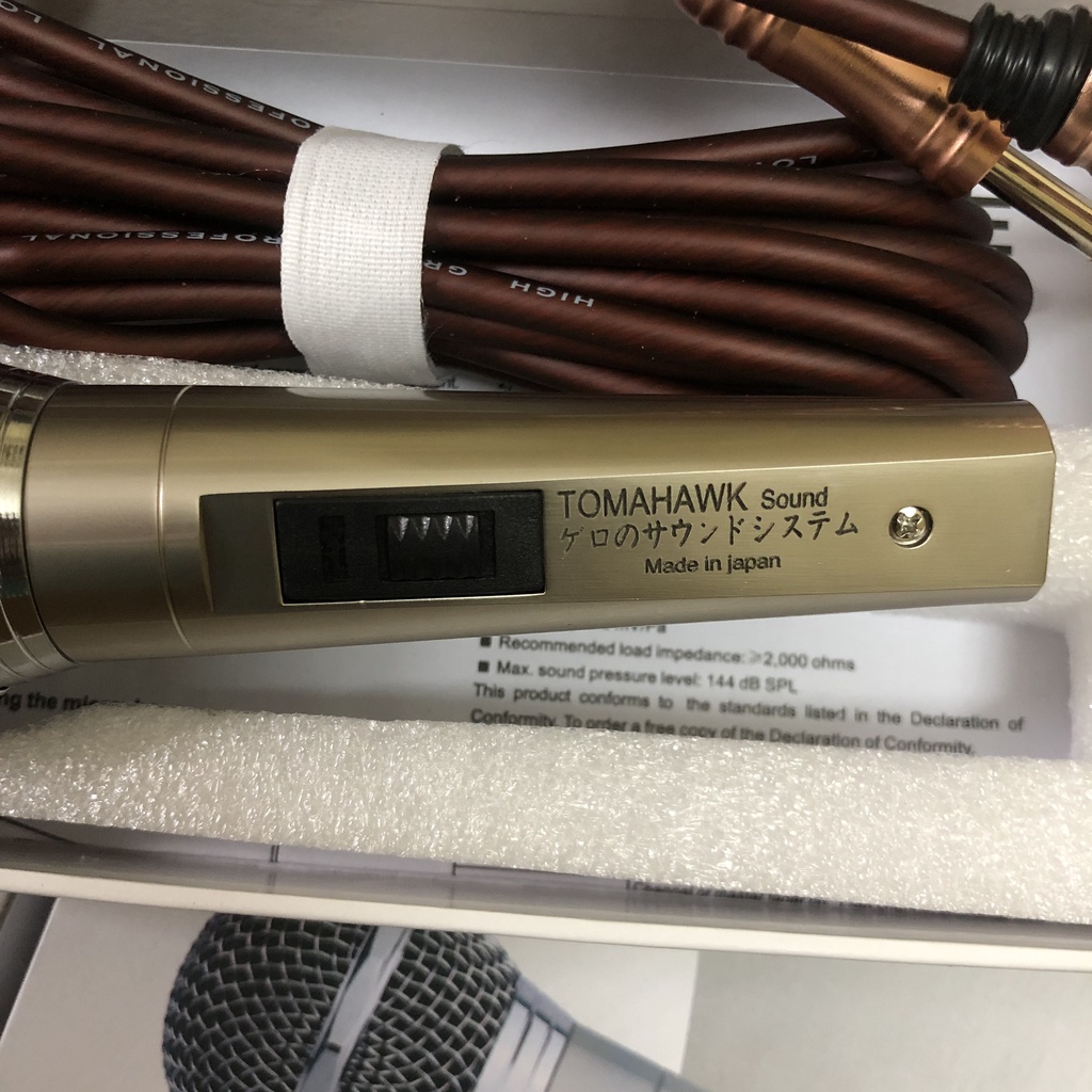 Micro karaoke có dây cao cấp TOMAHAWK - hàng nhật Chính Hãng - chống hú , hút mic - new 2022