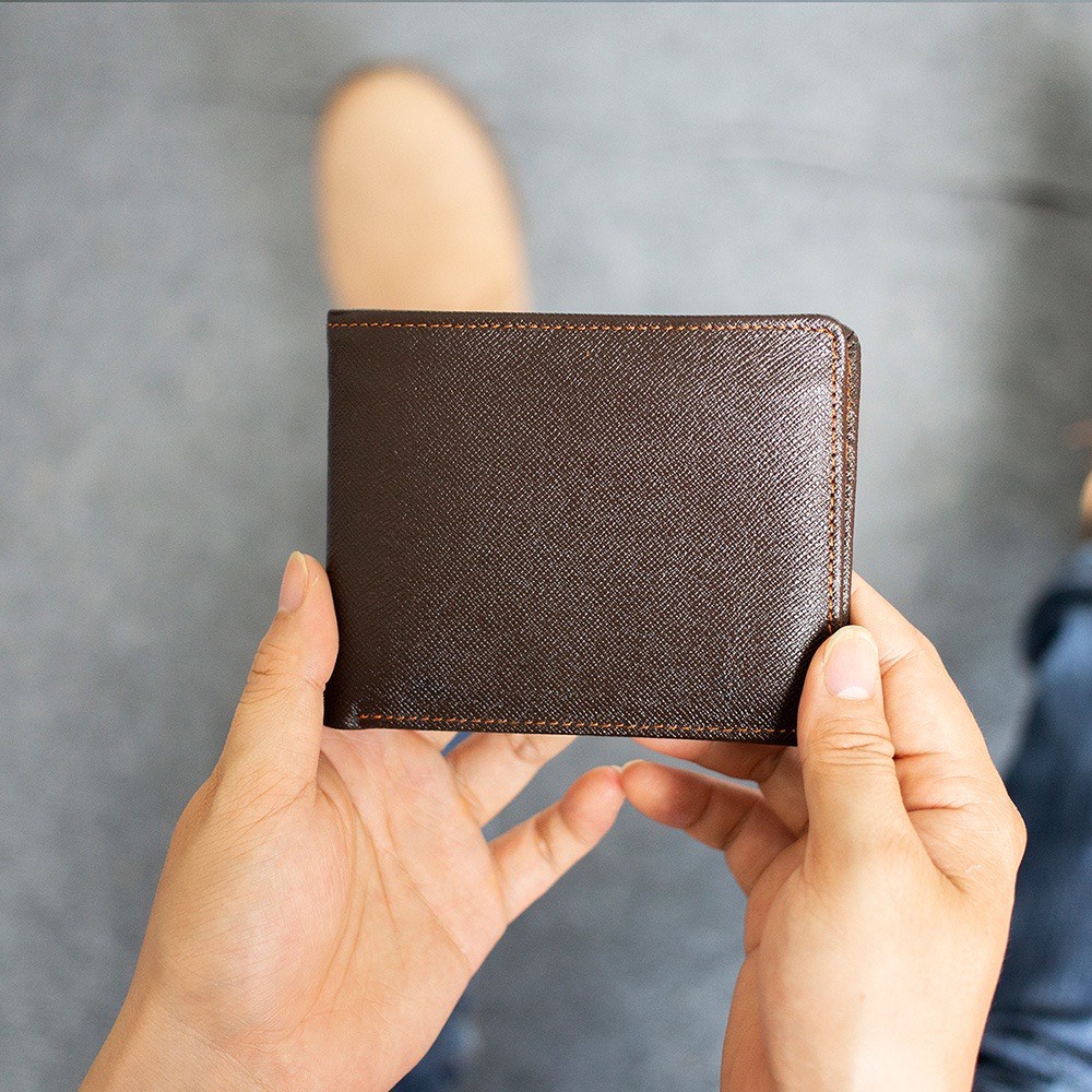 Ví nam da saffiano da thật siêu bền , kiểu dáng thời trang, ngăn để thẻ rộng rãi , full box
