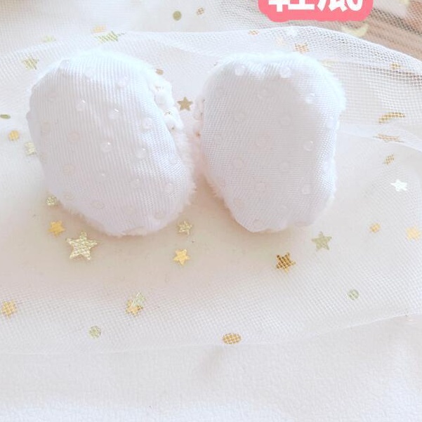 Giày Búp Bê Taeyeon Yuri Seo Hyun Junkook Jimin Jin V SUGA Hoạt Hình 20cm Làm Quà Tặng Cho Bé Gái