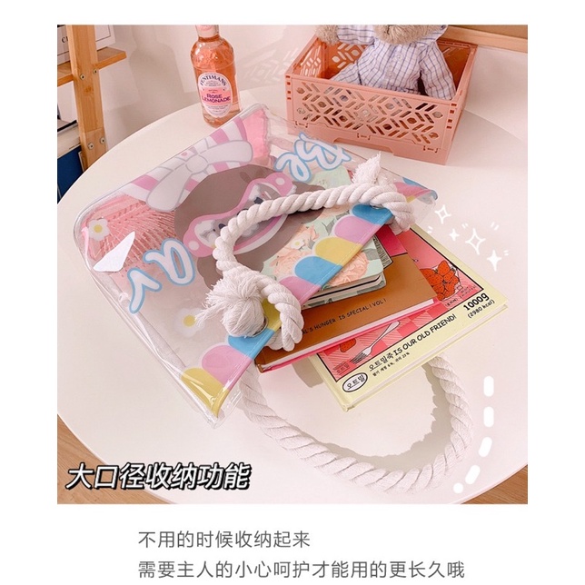 Túi tote bag trong suốt hoạ tiết hoạt hình gấu siêu cưng cho các cô nàng mê phong cách dễ thương