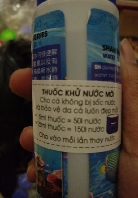 Khử clo, khử nước mới bể cá