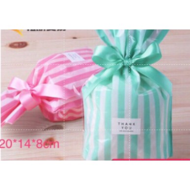 túi cookie sọc màu 50c