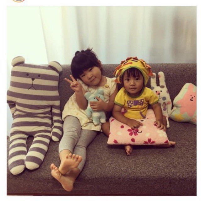 Gấu ôm Craftholic size 80cm