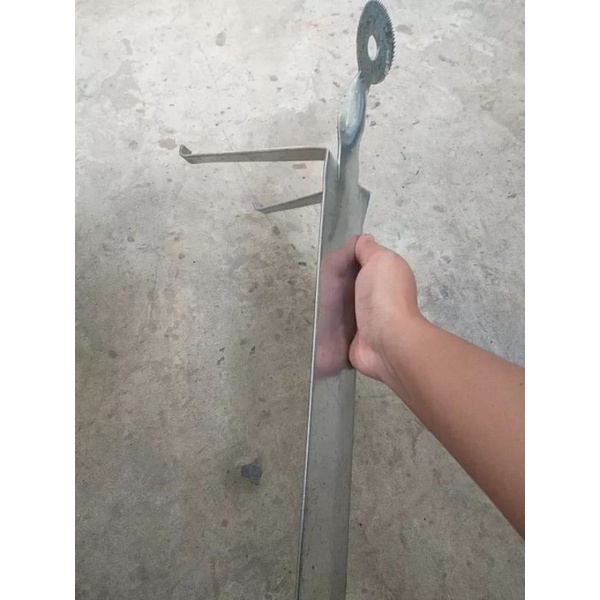 Bàn nạo dừa sắt
