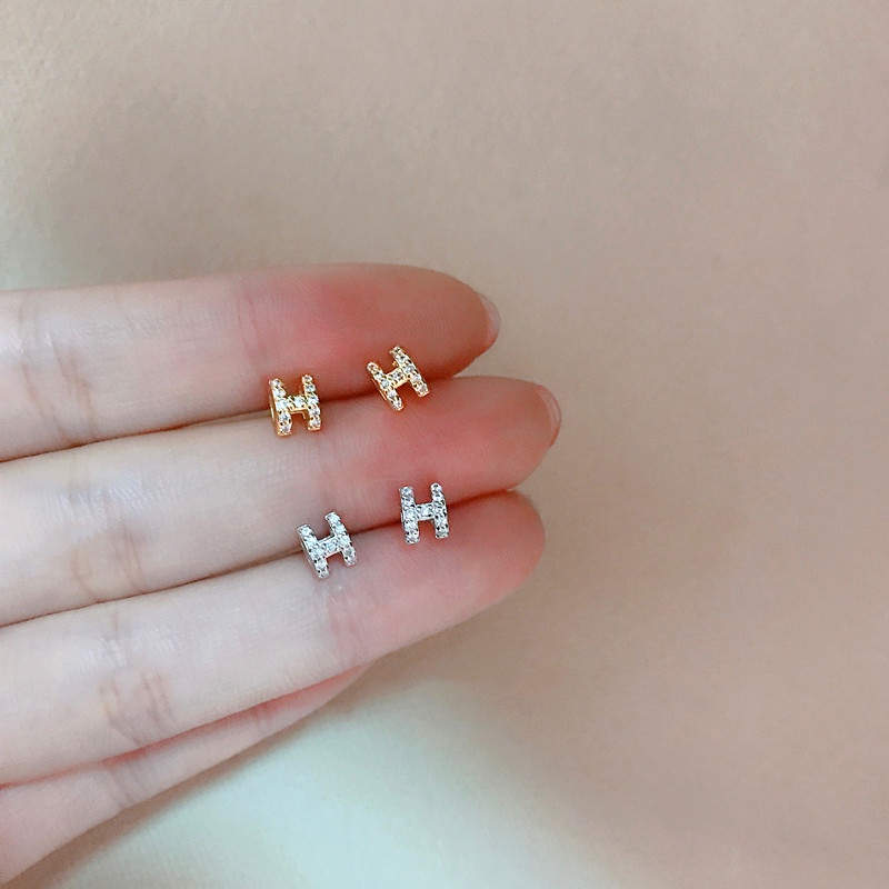 Hoa tai chữ H đính đá thời trang dành cho nữ