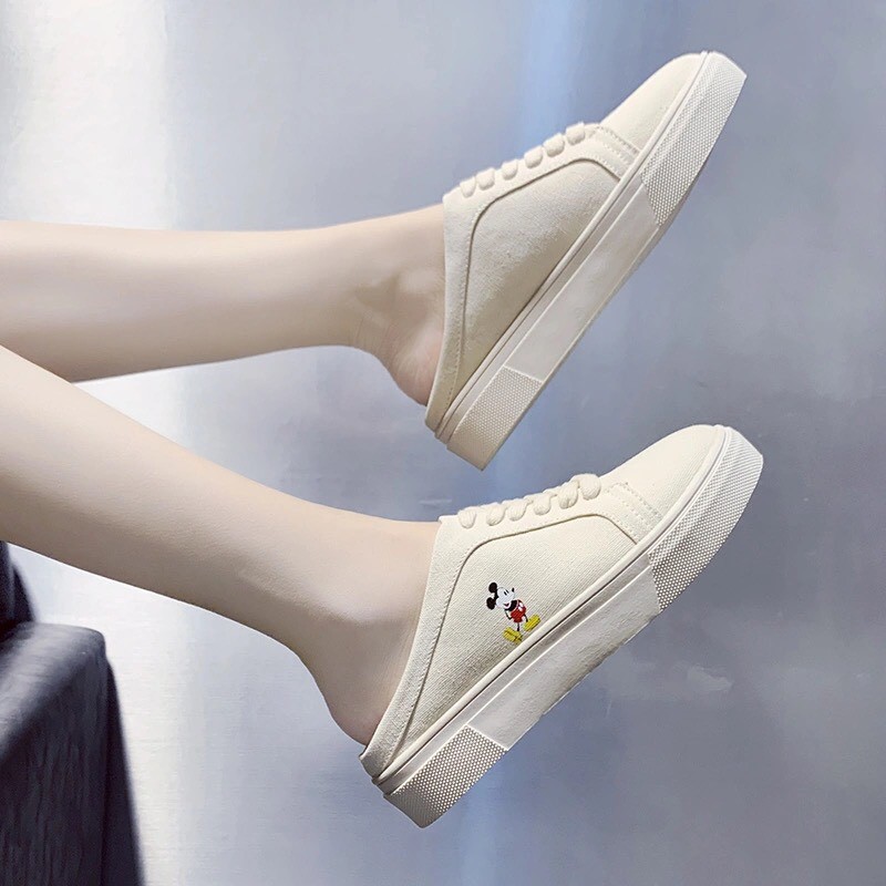 Giày sục Mickey không gót siêu tiện lợi