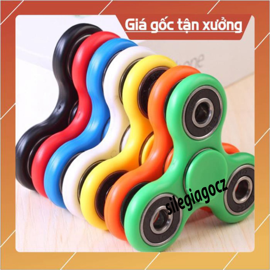 Con quay 3 cánh nhựa Spinner (Nhiều màu)