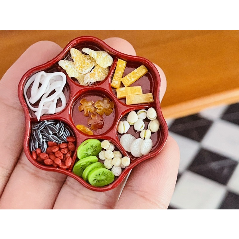 Thanh lí khay mứt tết đồ chơi cho búp bê như ảnh