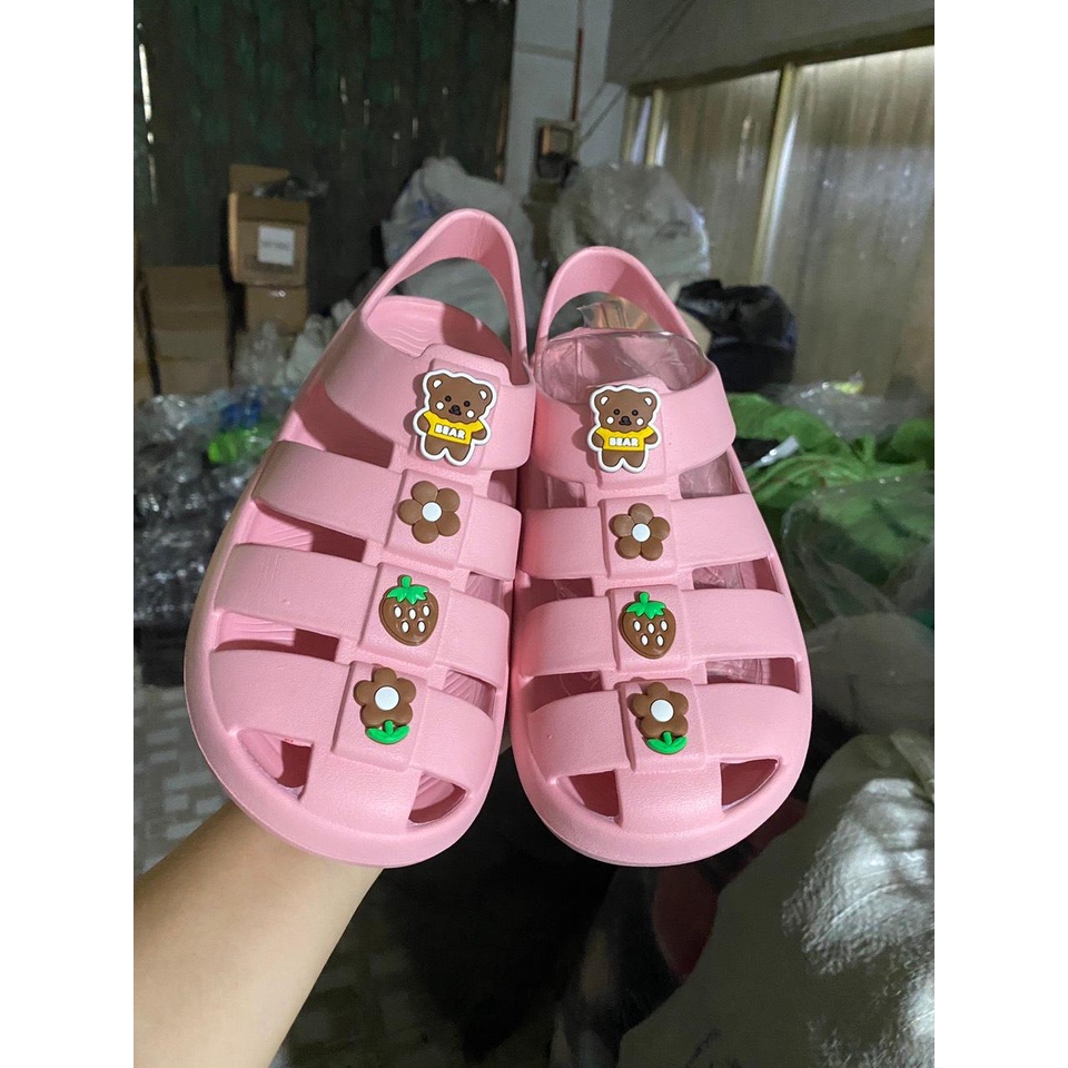 GIÀY SANDAL SIÊU NHẸ 5 DÂY NỮ NHIỀU MÀU ĐẸP SIZE 36-40 KÈM STICKER ĐẸP