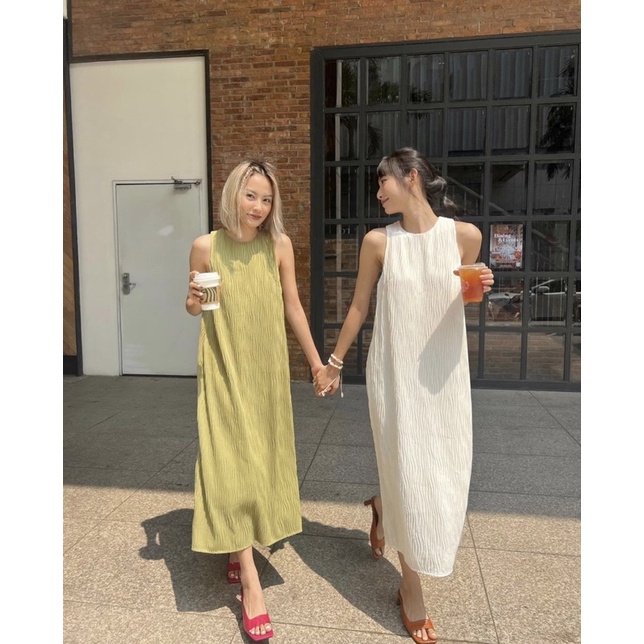 Váy  sát nách tăm sóng hàn quốc dáng dài