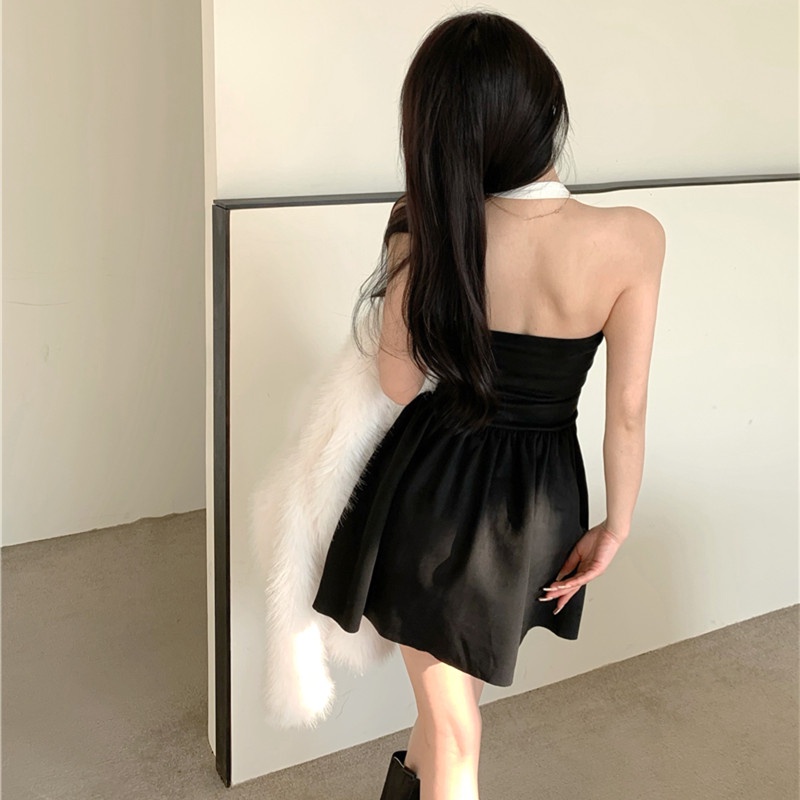 Đầm Mini Hai Dây Phối Ren Gợi Cảm Dành Cho Nữ