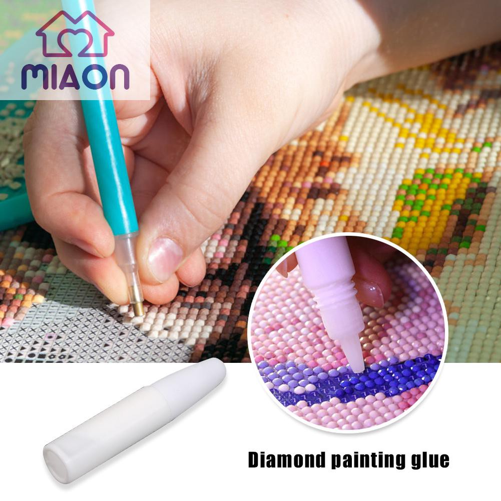 Chai keo trong suốt 3ml dùng làm tranh đính đá thủ công tự làm