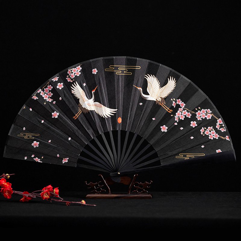 ( nan 31 ) Quạt cổ trang dây tuyến HẠC ĐEN vải lụa xếp cầm tay Trung Quốc xinh xắn