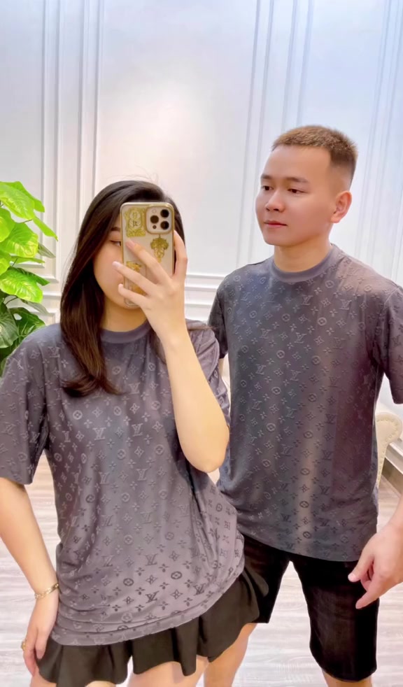 Áo Thun Cổ Tròn Lờ Vờ In Chìm Logo Mùa Hè Chất Cotton | BigBuy360 - bigbuy360.vn