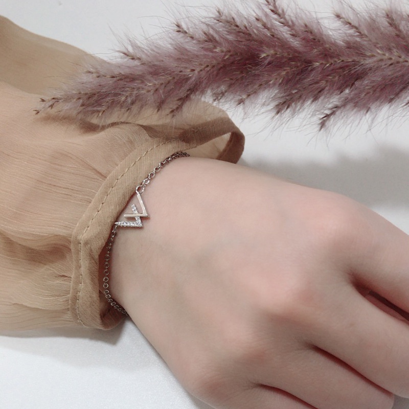 [Augustcloth | AugustJewelry] Dây chuyền/ vòng cổ hợp kim chữ W phong cách Hàn Quốc