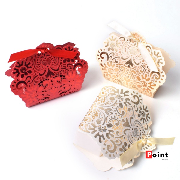 Hộp quà tặng phong cách Châu Âu phối rỗng 3 kiểu 7.5 * 9.5 * 3 cm