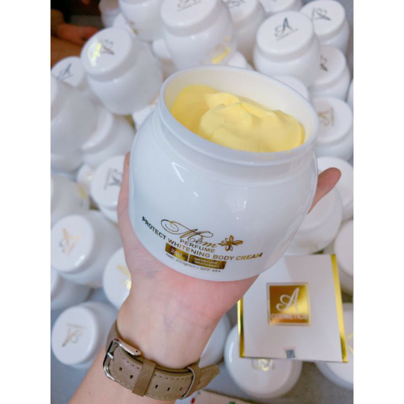 Kem trắng da body A mềm