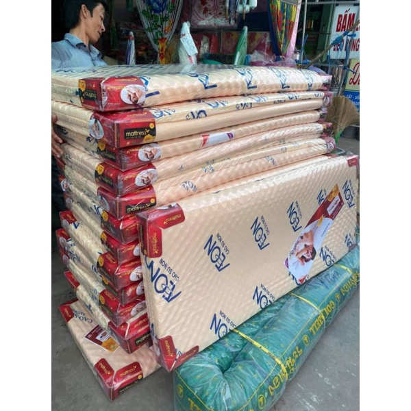 Nệm cao su non massage 3D mousse