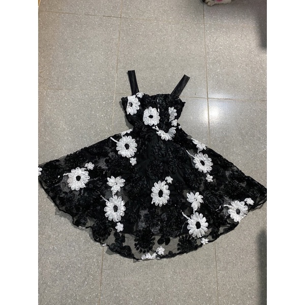 Thanh lí đầm ren hoa nổi