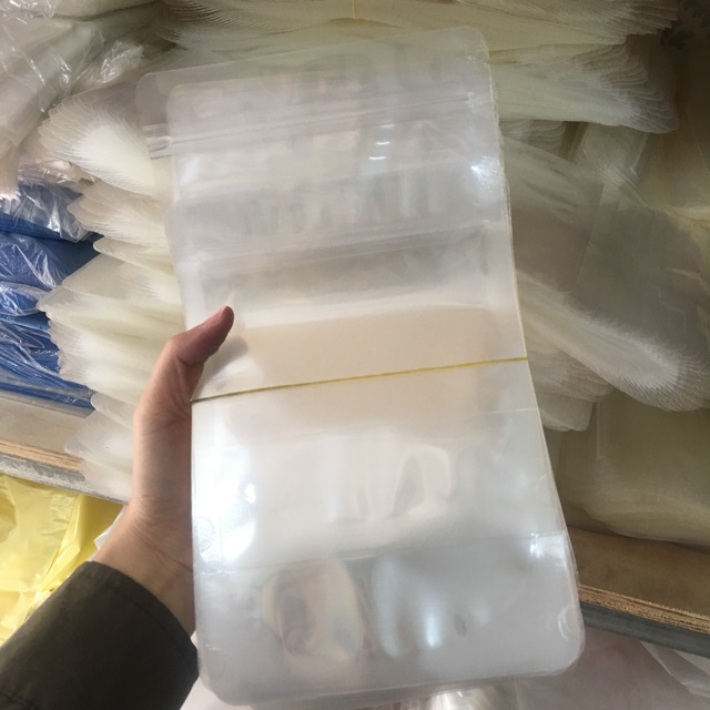 1kg túi zip 2 mặt trong đáy đứng loại đựng 1kg bột ( size 20x28)