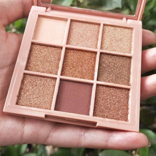 Bảng phấn mắt màu sắc long lanh lâu trôi dành cho người mới bắt đầu | BigBuy360 - bigbuy360.vn