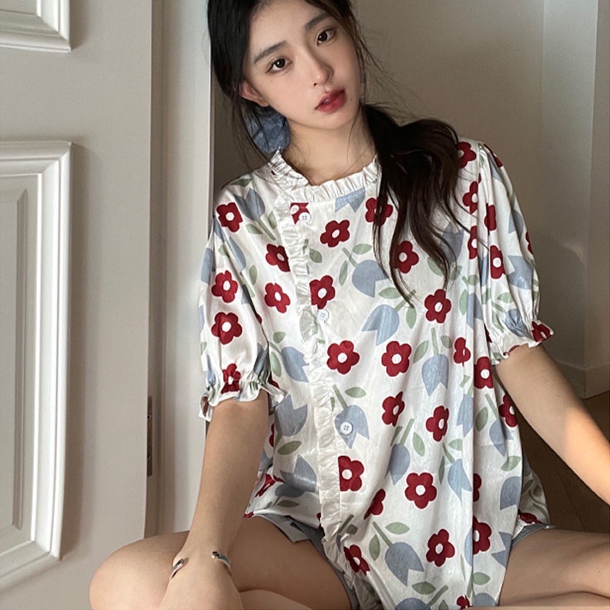 Bộ Đồ Ngủ Hai Mảnh Áo Tay Ngắn Dáng Rộng Vải Mỏng In Hoa Thời Trang Mùa Hè Cho Nữ
