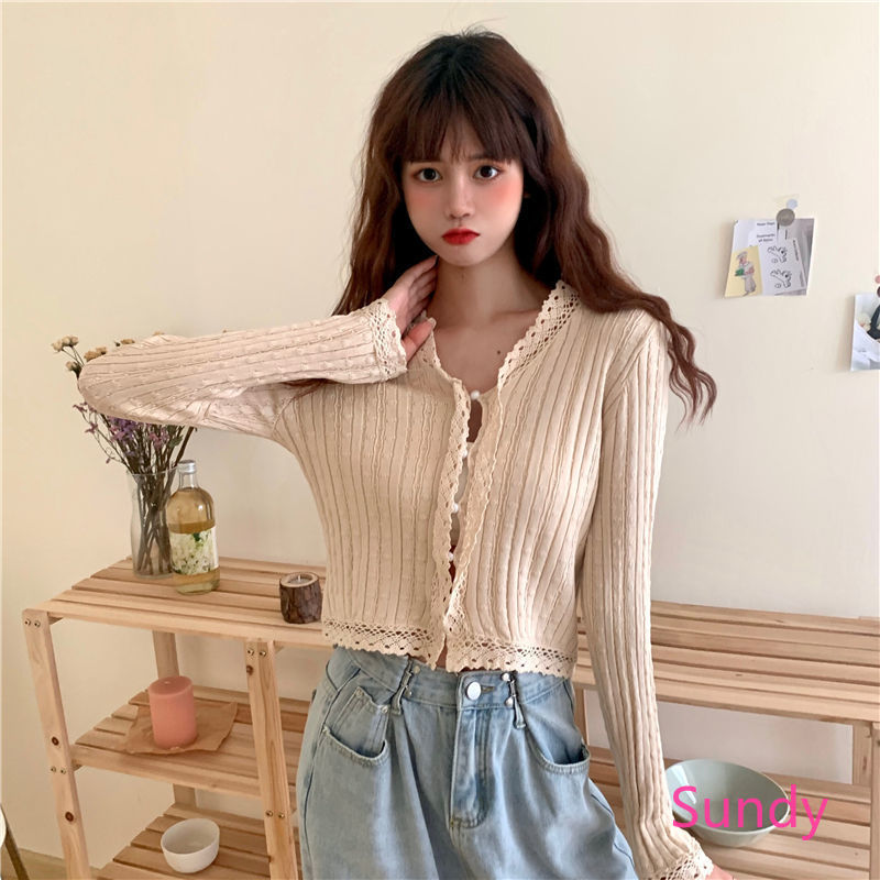 Áo sweater dài tay phối viền ren xinh xắn cho nữ