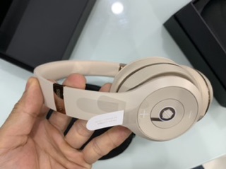Tai nghe Beats Solo 3 Wireless 2019