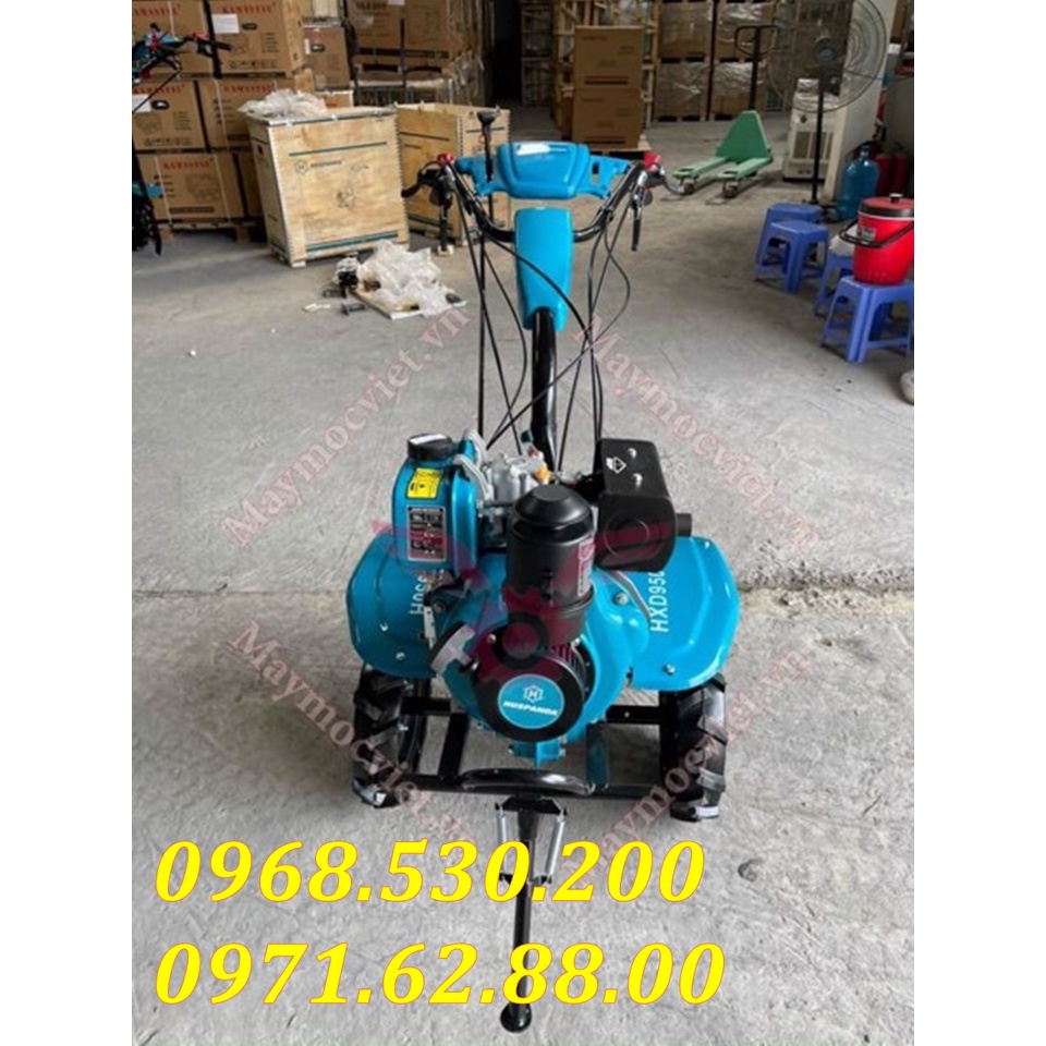 Máy cầy, bừa, lên luống để làm đất trồng cây màu