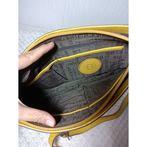 Túi xách si hiệu