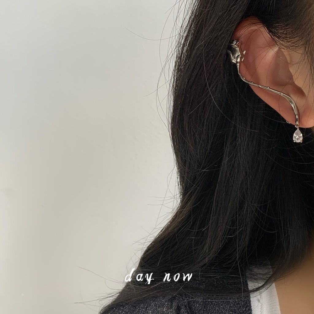 Khuyên Tai Dạng Kẹp Tích Hợp Kẹp Đính Đá zircon Hoa Hồng Thời Trang Đường Phố vintage Cá Tính