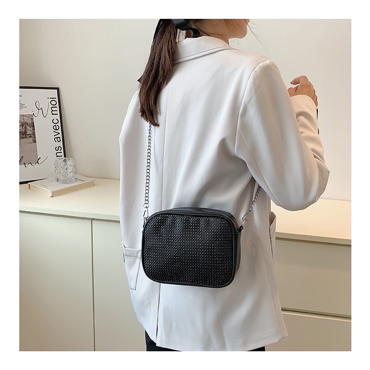 Túi Đeo JASMIN NOIR Chéo Nắp Gập Quai Xích Đính Kim Cương Giả Thời Trang Cho Nữ