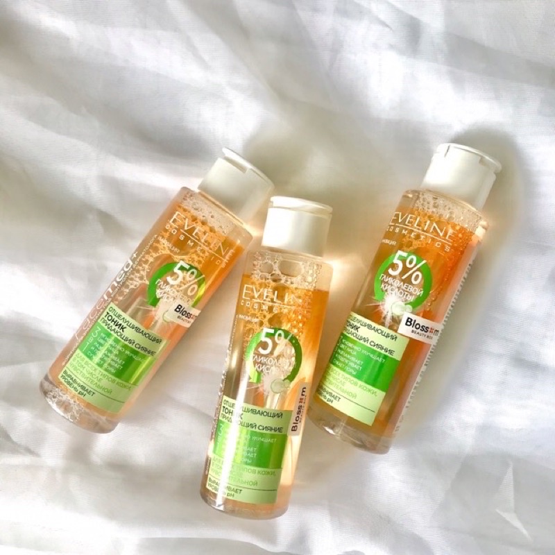 Toner Eveline 5% Glycolic Acid - Glycol Therapy cho da căng bóng, láng mướt, mờ thâm mụn