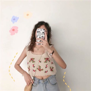 (Có sẵn) Áo cói đi biển ulzzang / Áo hai dây croptop hoa thêu