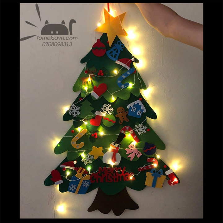 [LOẠI 1]Cây thông noel vải dạ dán dính 5 lớp - 32 phu kien - 105x70cm - kèm đèn | BigBuy360 - bigbuy360.vn