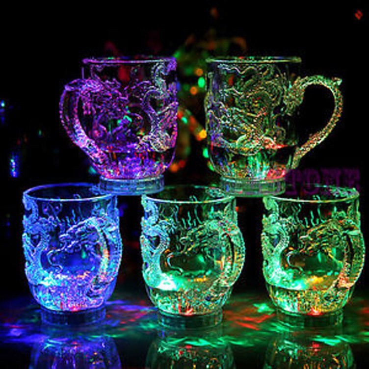 LY ĐỔ NƯỚC TỰ ĐỘNG SÁNG RỒNG CÓ QUAI | Shopee Việt Nam