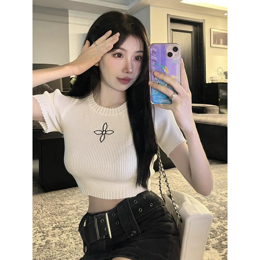 Áo Thun Dệt Kim Lửng Dáng Ôm Thời Trang Cho Nữ 61345