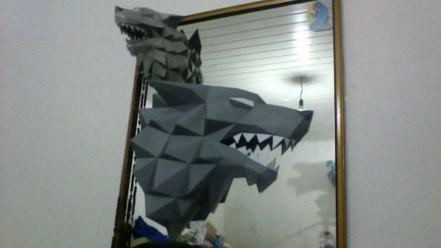 Mô hình giấy đầu sói treo tường Stark Direwolf Sigil Game of Thrones]