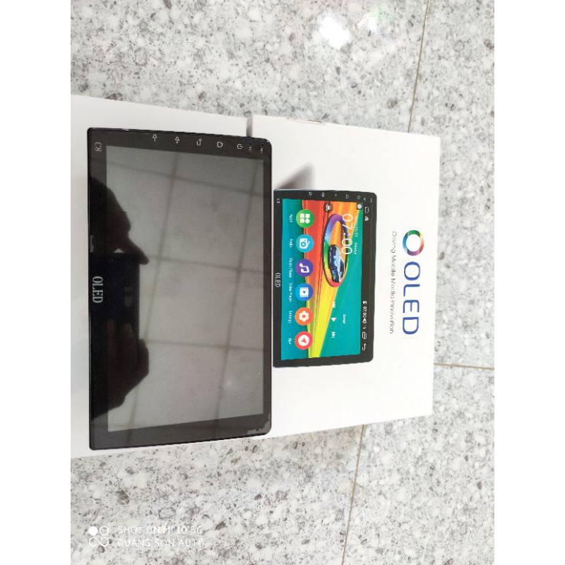 MÀN HÌNH DVD ANDROID OLED C8 NEW tặng camera lùi AHD và camera HÀNH TRÌNH | BigBuy360 - bigbuy360.vn