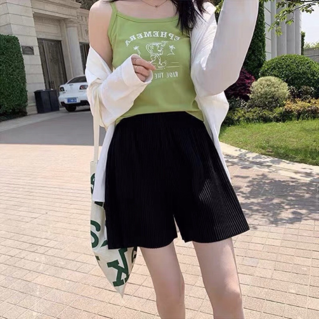 Quần Short Ngố Tăm Dập Ly - Quần Ngắn Ống Rộng Lưng Cao Phong Cách Hàn Quốc - Quần Đùi Nữ Lưng Thun Xếp Li Màu Đen