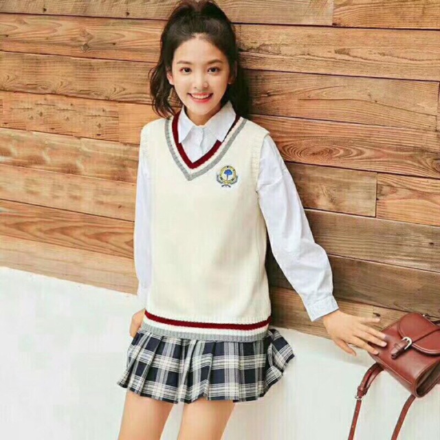 Áo len gile nữ sinh Hàn Quốc phối viền siêu xinh | BigBuy360 - bigbuy360.vn