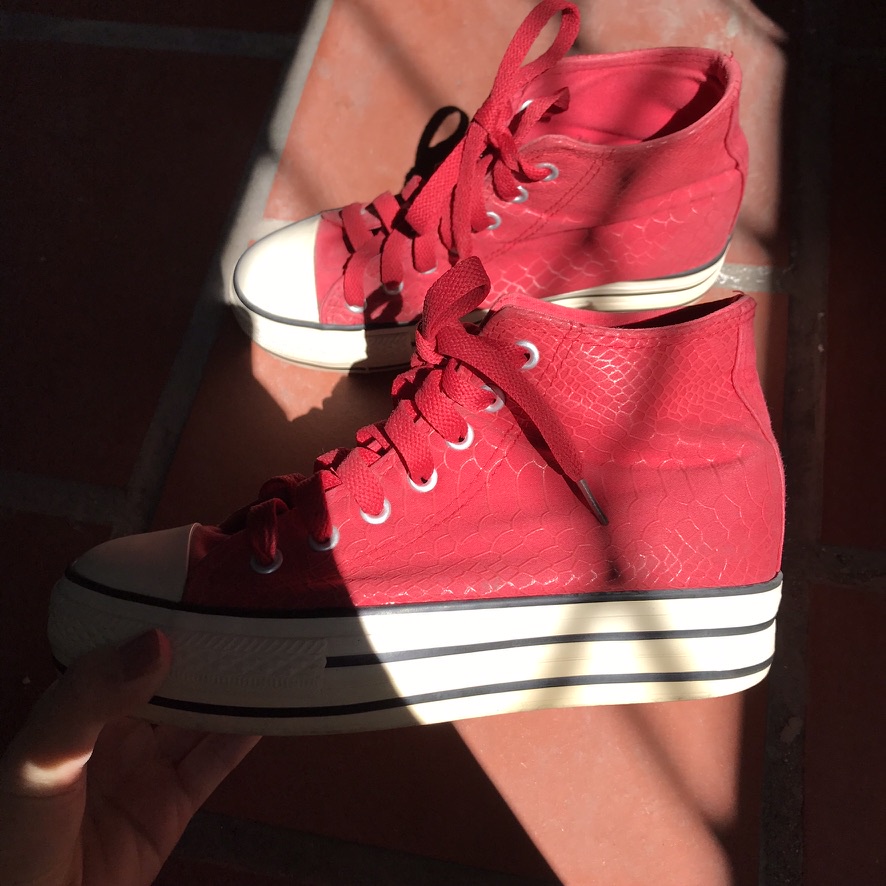 Giày thể thao size 38