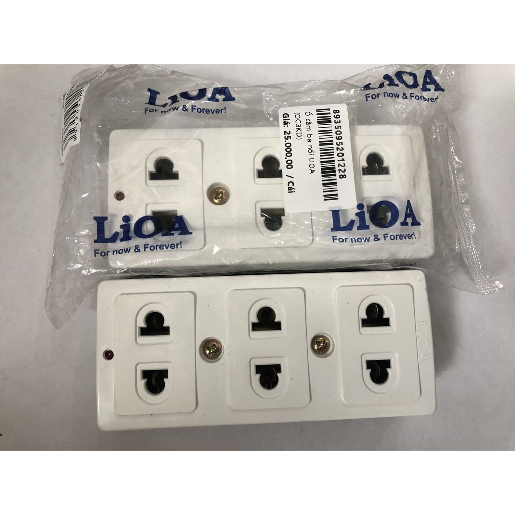 Ổ cắm ba nổi OC3KD - LIOA