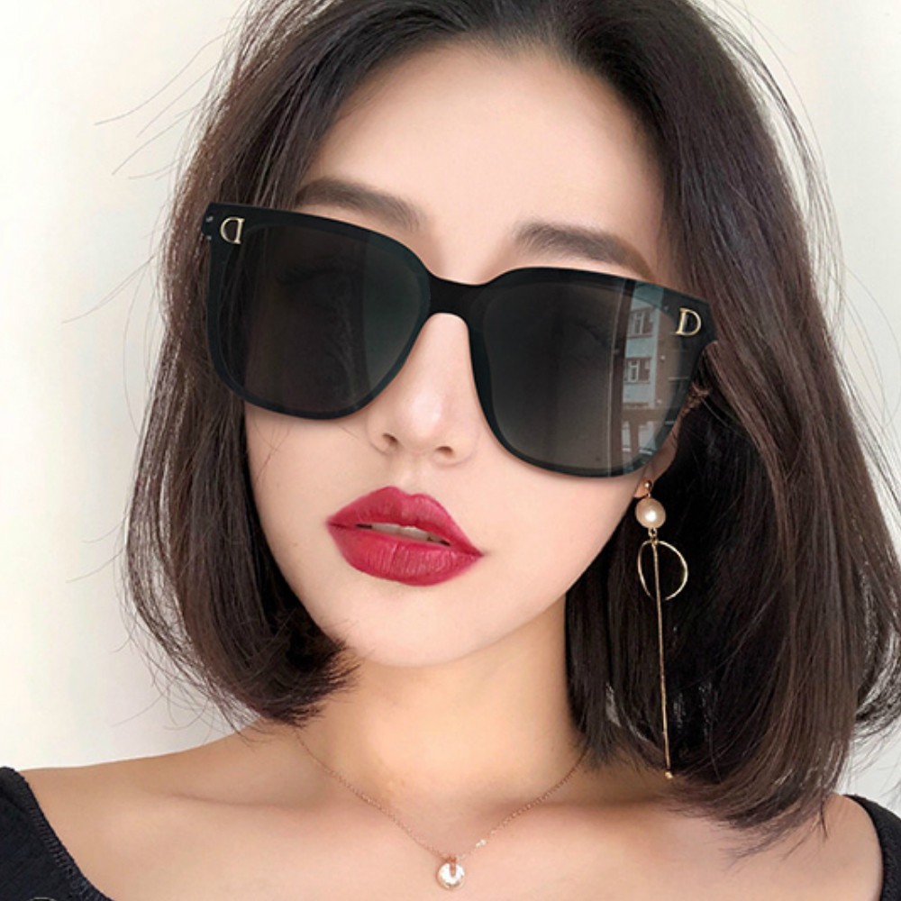 Kính Mát Gọng Vuông Sang Trọng | BigBuy360 - bigbuy360.vn